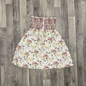 Vintage cottagecore floral strapless mini dress